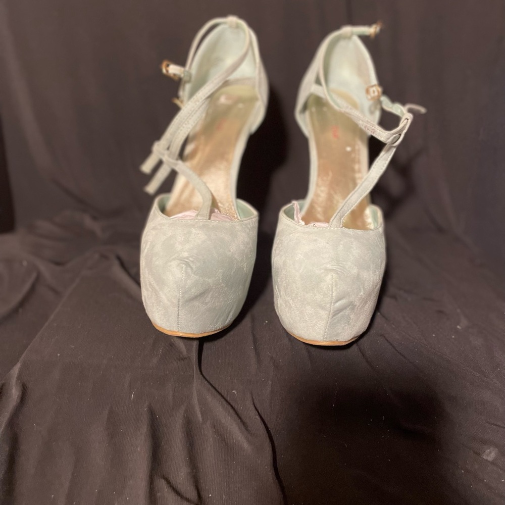 Like NEW !!!!! - Picture 3 of 4